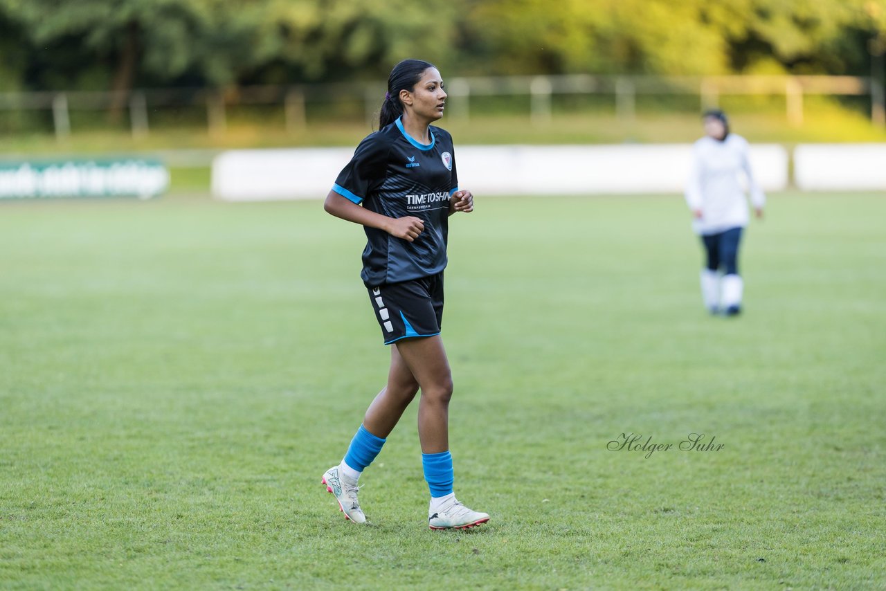 Bild 323 - Loewinnen Cup